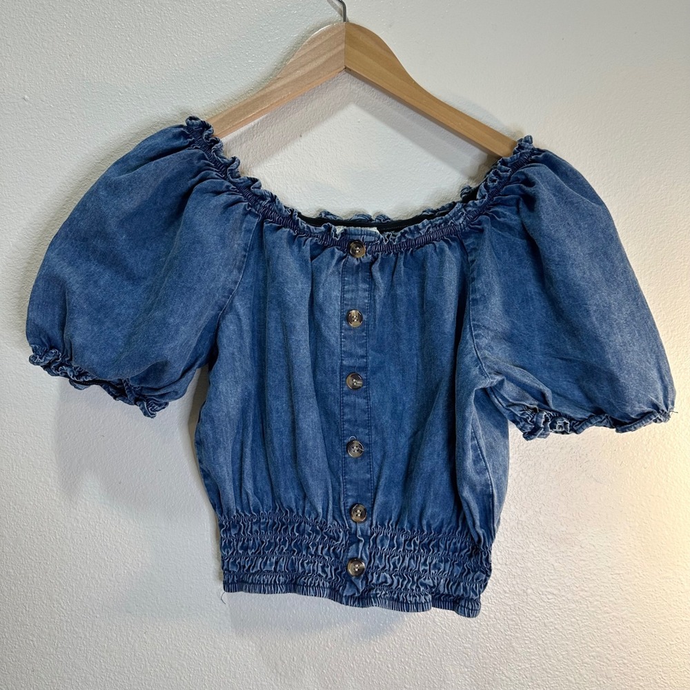 Speed Limit Women's Blue Denim Off Shoulder Puff Sleeve Smocked Crop Top Size M